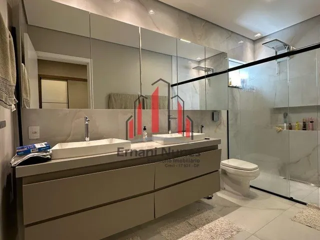 Imagem 7: Casa a venda na vereda da Cruz 4 suítes 6 banheiros lote de 800 mt e lazer