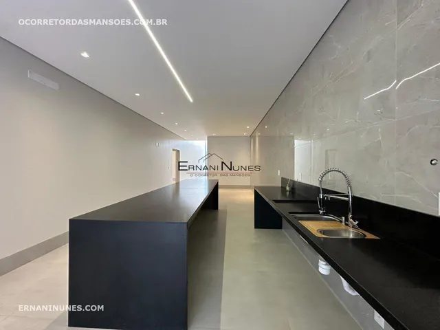Imagem 5: Casa Tagua park composta por 3 suítes 5 banheiros Lote 322 mt e lazer