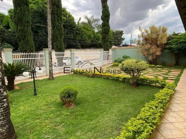 Imagem 10: CASA VICENTE PIRES RUA 5- 3 QUARTOS- 800MTS- PISCINA COM HIDRO
