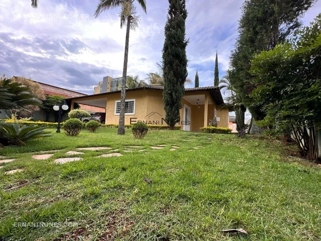 Imagem 2: CASA VICENTE PIRES RUA 5- 3 QUARTOS- 800MTS- PISCINA COM HIDRO