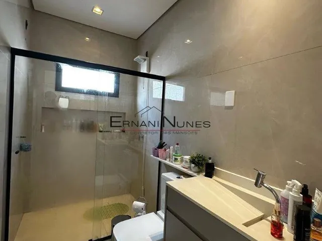 Imagem 3: CASA ARNIQUEIRAS- 3 SUÍTES- LOTE ESCRITURADO- 340 MTS