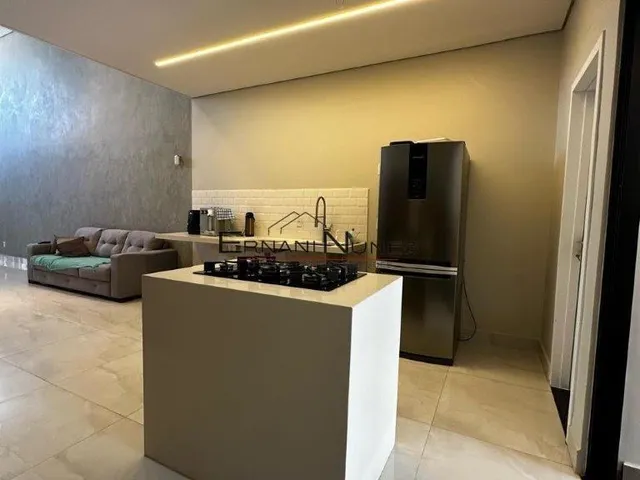 Imagem 8: CASA ARNIQUEIRAS- 3 SUÍTES- LOTE ESCRITURADO- 340 MTS