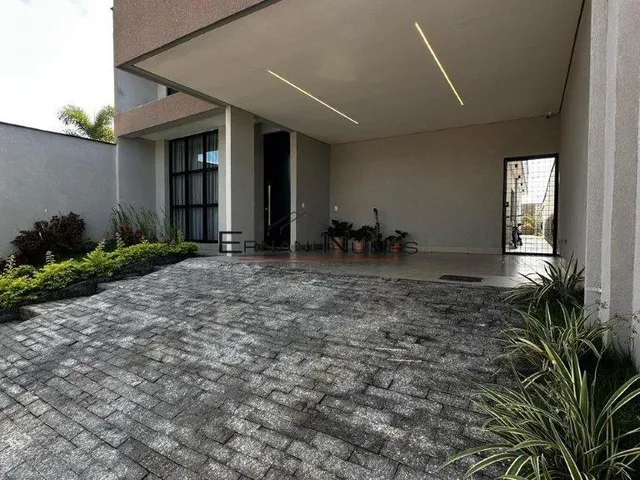 Imagem 14: CASA ARNIQUEIRAS- 3 SUÍTES- LOTE ESCRITURADO- 340 MTS