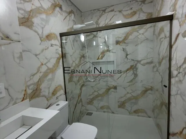Imagem 2: CASA RUA 06 VICENTE PIRES - 4 SUÍITES - SALÃO DE FESTAS- ACADEMIA