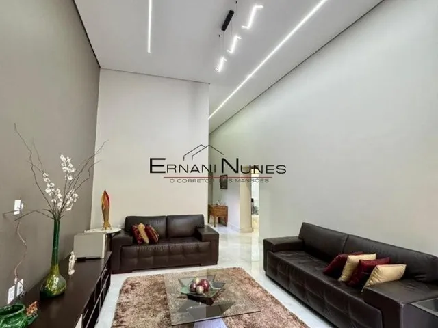 Imagem 12: CASA VICENTE PIRES RUA 10- 380 MTS- 3 SUÍTES- COZINHA PLANEJADA