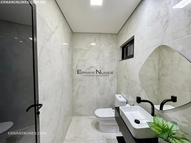 Imagem 8: CASA VICENTE PIRES RUA 10- 380 MTS- 3 SUÍTES- COZINHA PLANEJADA