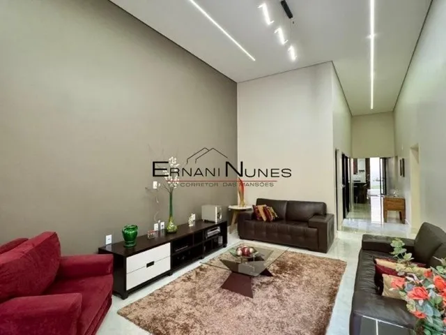 Imagem 2: CASA VICENTE PIRES RUA 10- 380 MTS- 3 SUÍTES- COZINHA PLANEJADA