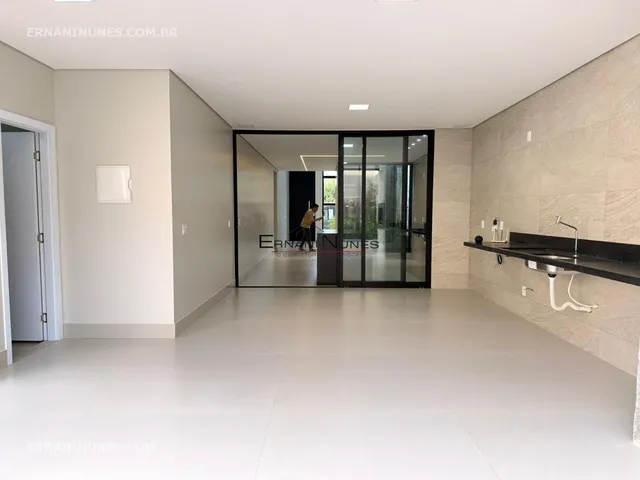 Imagem 3: VICENTE PIRES RUA 10B 3 QUARTOS 3 SUÍTES PISCINA COM HIDROMASSAGEM LAZER