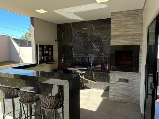 Imagem 9: ARNIQUEIRAS 4 QUARTOS SENDO 2 SUÍTES 2 DEMI SUÍTES ESPAÇO GOURMET