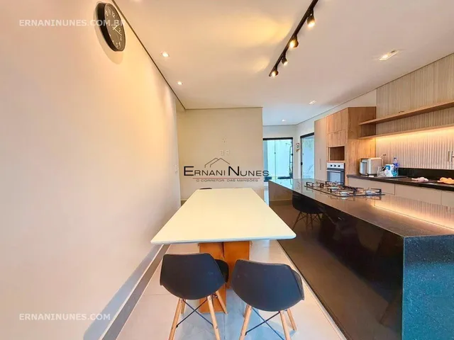 Imagem 4: CASA ARNIQUEIRAS 4 QUARTOS 3 SUÍTES LAZER COMPLETO ARMÁRIOS