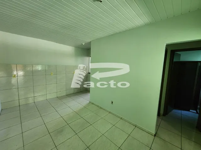 Imagem 10: CASA 02 QUARTOS Casa com 2 dormitórios