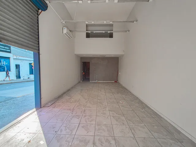 Imagem: Loja de esquina para locação no Centro