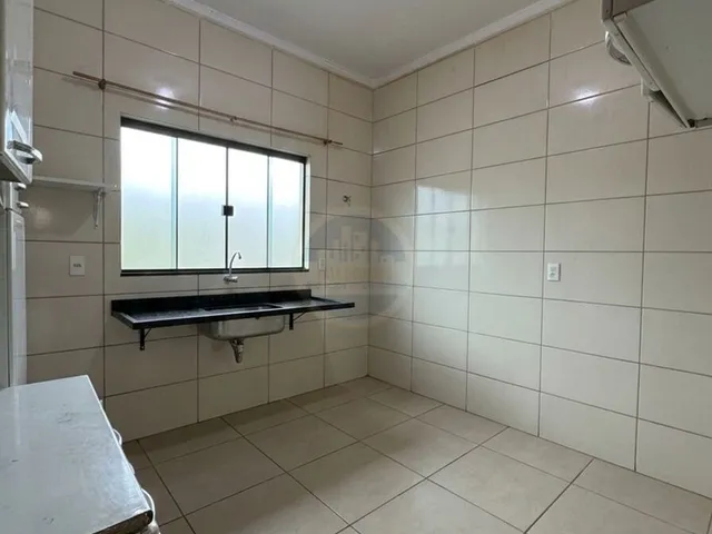 Imagem 2: Casa À Venda no Bairro Conjunto Residencial Monte Carlo - Dourados/Ms