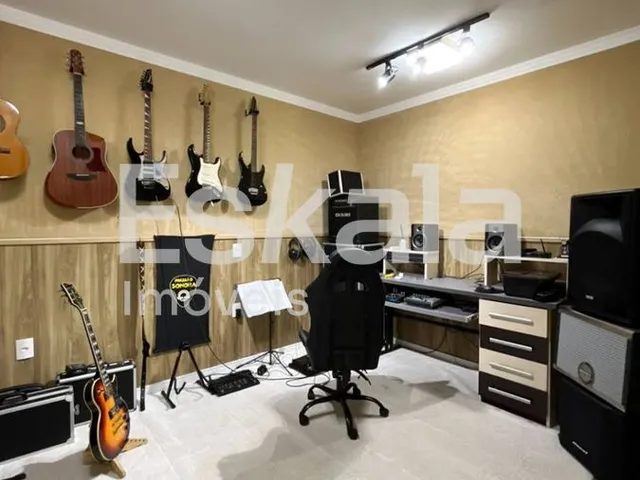Imagem 13: Casa Semimobiliada Com 01 Suíte + 03 Quartos