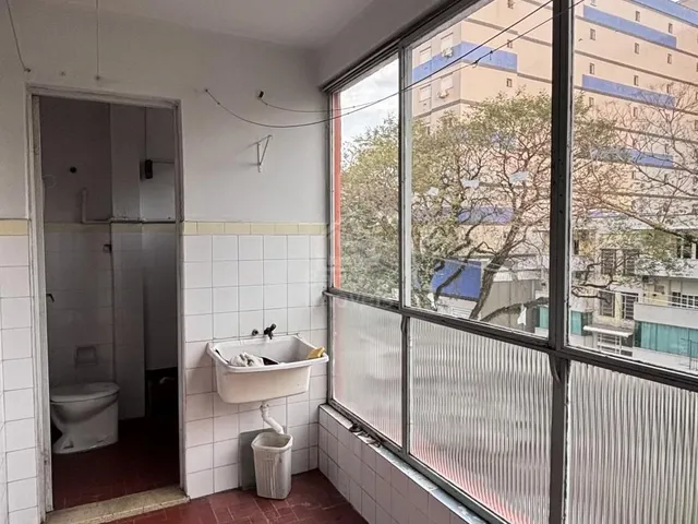 Imagem 2: Apartamento 2 dormitórios à venda Centro Santa Maria/RS