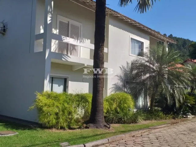Imagem: Casa situada no condominio Marbella, na