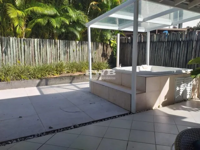 Imagem 5: Casa situada no condominio Marbella, na segunda quadra, duplex. Primeiro pavimento