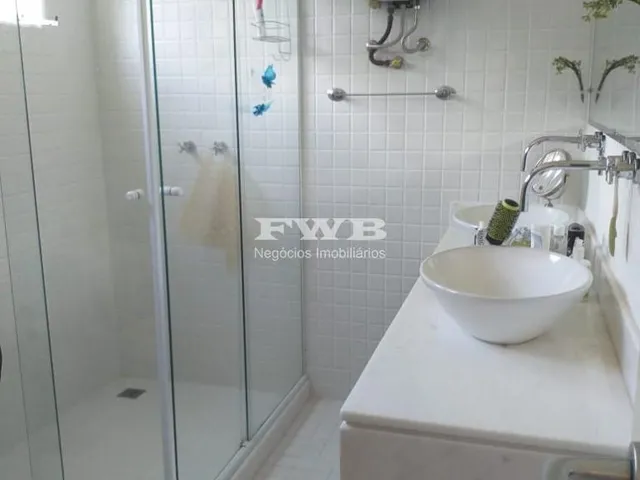 Imagem 10: Casa situada no condominio Marbella, na segunda quadra, duplex. Primeiro pavimento