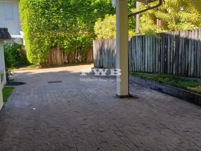 Imagem 9: Casa situada no condominio Marbella, na segunda quadra, duplex. Primeiro pavimento