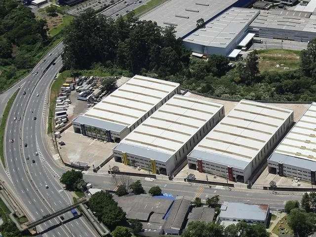 Imagem: Galpao Industrial em Cotia - São Paulo