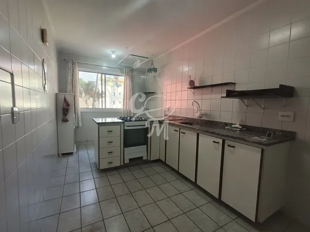 Imagem: O apartamento possui 4 Dormitórios, 1 Banheiro, 1 Vaga na