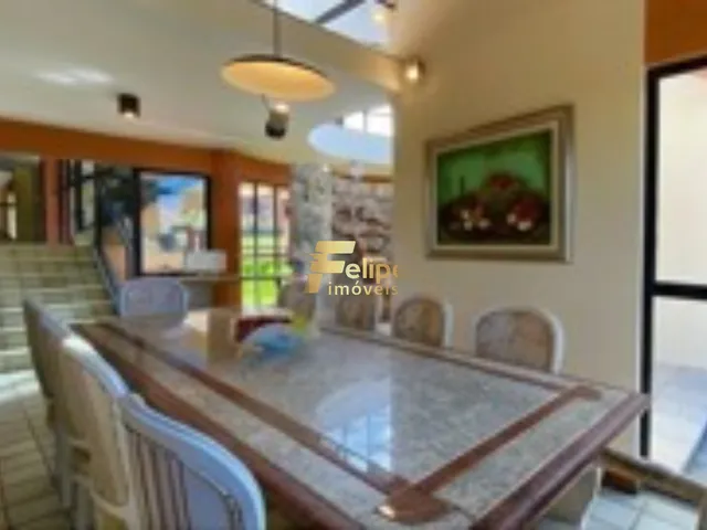 Imagem 13: MAGNÍFICA CASA TRIPLEX, COM 04 QUARTOS, SENDO 03 SUÍTES, LOCALIZADA EM CONDOMÍNIO DE