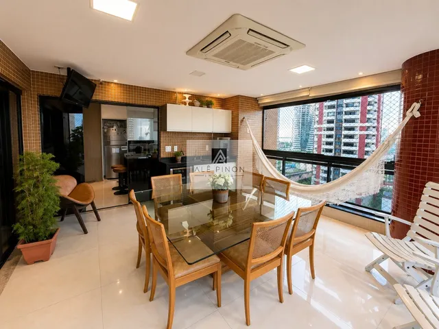 Imagem 10: Apartamento de Luxo à Venda em Belém-PA, Umarizal: 4 Quartos, 3 Suítes, 6 Banheiros, 2