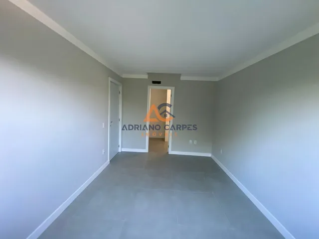 Imagem 13: Apartamento Novo com 2 Dormitórios, Sendo 1 Suíte, Próximo ao Mar, em Meia Praia