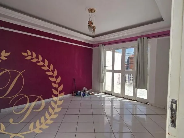 Imagem 1: Imperdível Casa À Venda em Jundiaí-Sp, na Vila Aparecida: 1 Quarto, 1 Suíte, 1 Sala, 2 Vagas de Garagem e 128M² de Área!