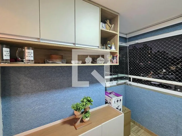 Imagem 3: Localizado no charmoso bairro de Vila Valparaíso, este espaçoso apartamento de 60