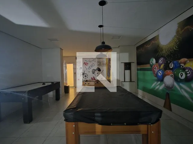 Imagem 13: Localizado no charmoso bairro de Vila Valparaíso, este espaçoso apartamento de 60