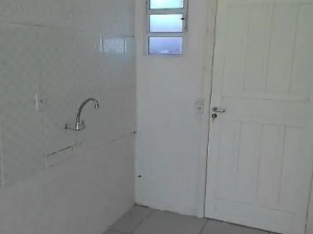 Imagem 15: Casa Geminada com 2 Dormitórios, Pátio e Garagem em Protásio Alves, Porto Alegre, Rs