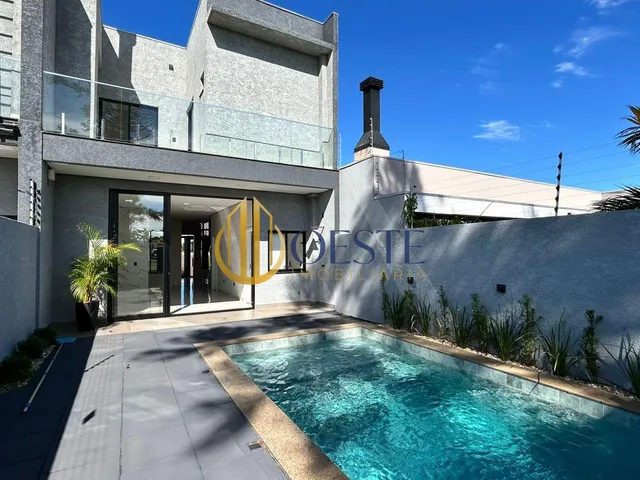 Imagem 14: Sobrado de Alto Padrão com 3 Suítes e Piscina 177m²