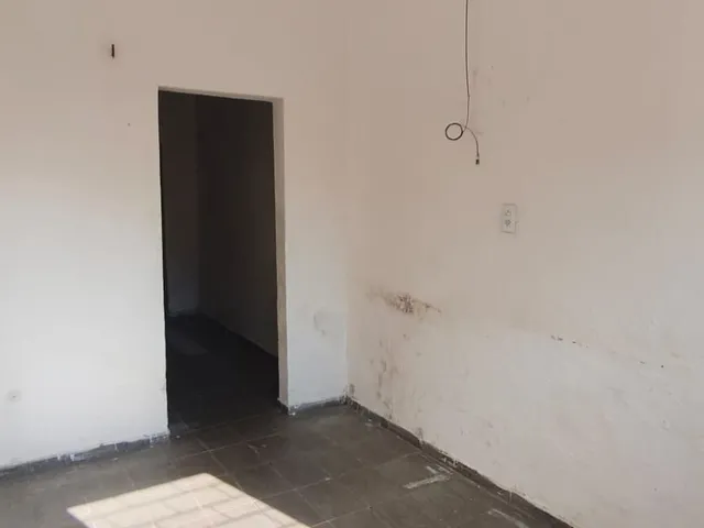 Imagem 5: ? CASA 01 QUARTO