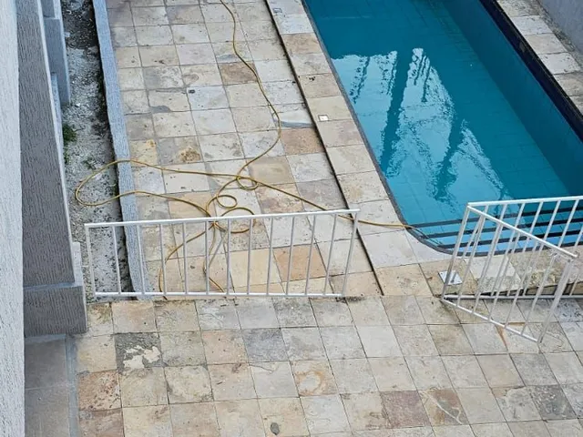 Imagem 4: Oportunidade Sapiranga: Casa Duplex, 5 quartos, Piscina e Deck. Preço Incrível!
