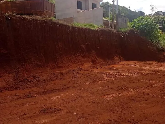 Imagem: Terreno À Venda em Poços de Caldas/Mg