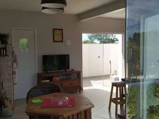 Imagem 4: Sobrado à venda em Guaratuba, BALNEARIO COROADOS, com 3 quartos, 170m²