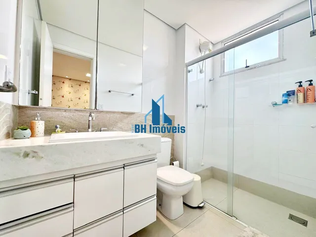 Imagem 3: Apartamento de Luxo 4 Quartos (2 Suítes) de 158M² com 3 Vagas Paralelas À Venda no Castelo