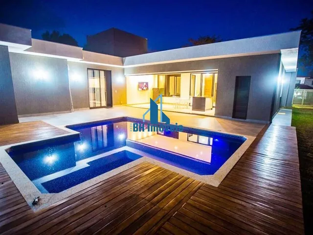 Imagem: Casa Alto Padrão 5 Quartos no Condomínio