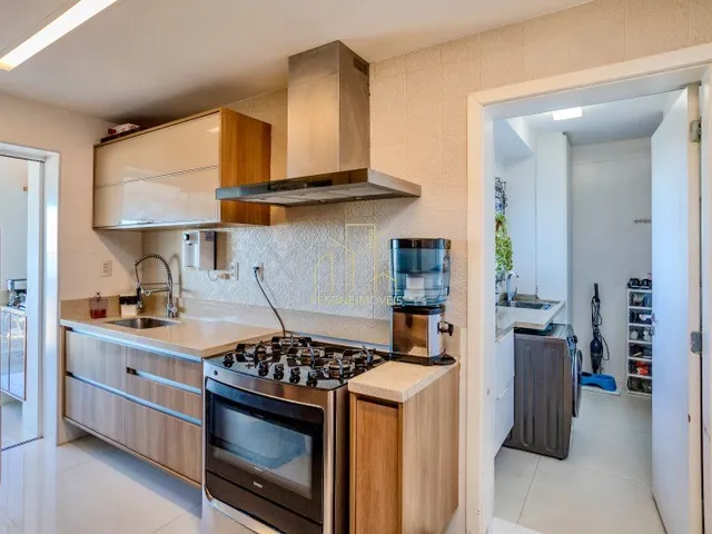 Imagem 12: Apartamento à venda em Patamares com 4 quartos 1 suíte 2 salas 4 banheiros 2 vagas