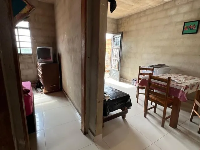 Imagem 15: Casa com grande potencial em lote amplo - Ideal para quem busca espaço e