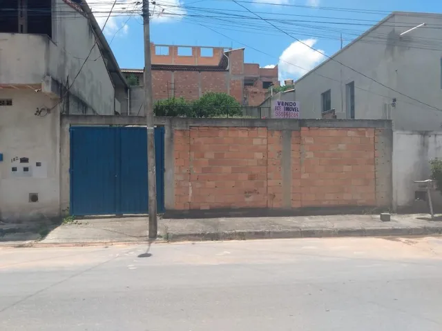 Imagem 3: Excelente oportunidade! Lote de 250 m² totalmente murado, oferecendo privacidade e