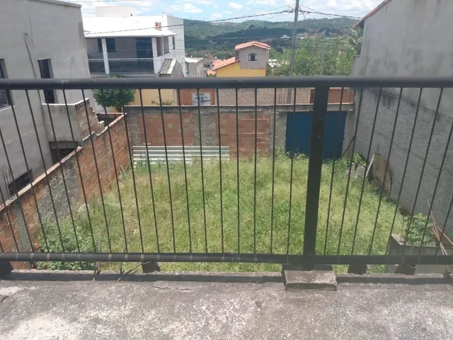 Imagem 15: Excelente oportunidade! Lote de 250 m² totalmente murado, oferecendo privacidade e