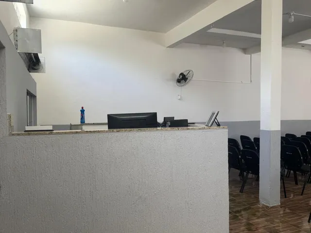 Imagem 6: Oportunidade única de investimento! Se você está procurando um galpão comercial