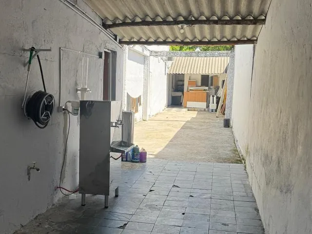 Imagem 8: Oportunidade única de investimento! Se você está procurando um galpão comercial