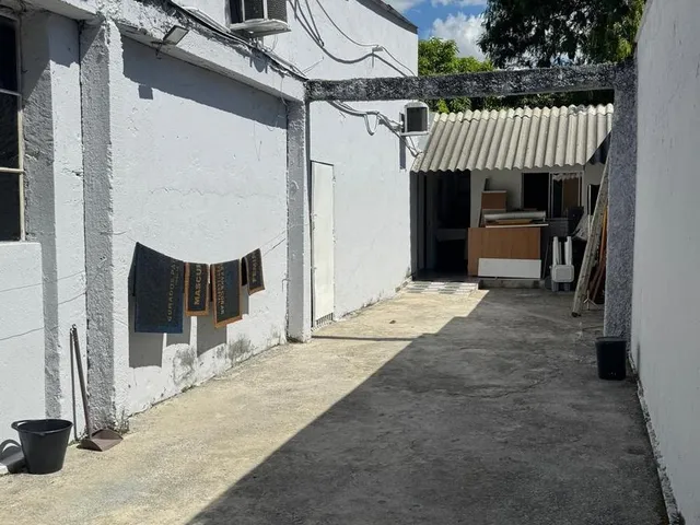 Imagem 7: Oportunidade única de investimento! Se você está procurando um galpão comercial