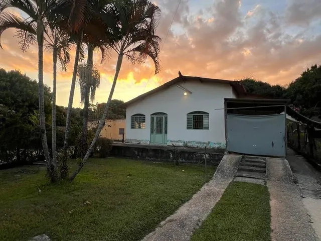 Imagem: Linda casa à venda! Não aceita financiamento