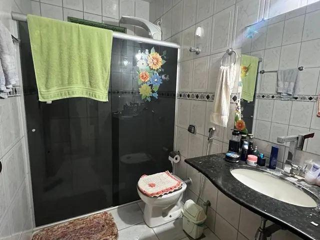 Imagem 13: Linda casa à venda! Não aceita financiamento bancário. Localizada em um bairro