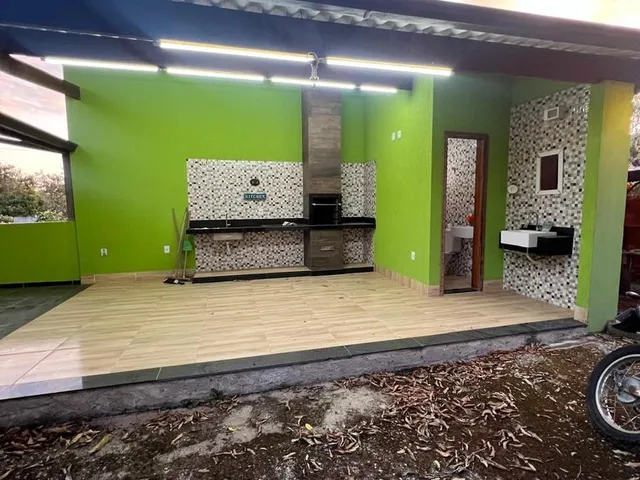 Imagem 15: Linda casa à venda! Não aceita financiamento bancário. Localizada em um bairro