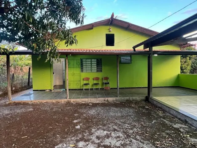 Imagem 10: Linda casa à venda! Não aceita financiamento bancário. Localizada em um bairro